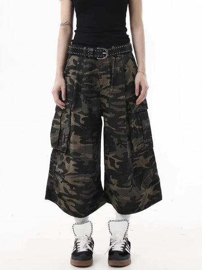 Men's Full Size Camouflage Wide-Leg Cargo Jeans Plus Size Camouflage Color - Fashorio