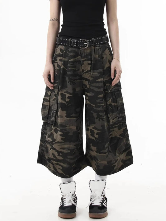 Men's Full Size Camouflage Wide-Leg Cargo Jeans Plus Size Camouflage Color - Fashorio