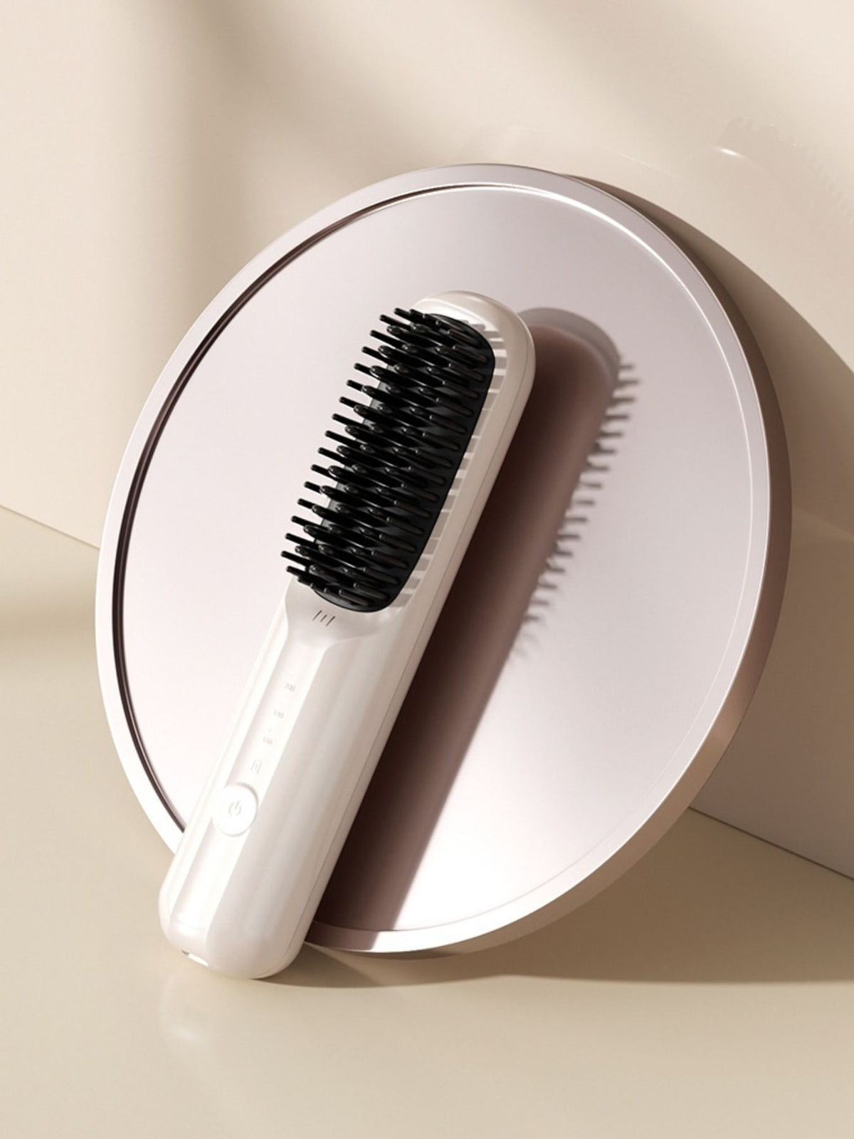 Heated straightening comb side profile