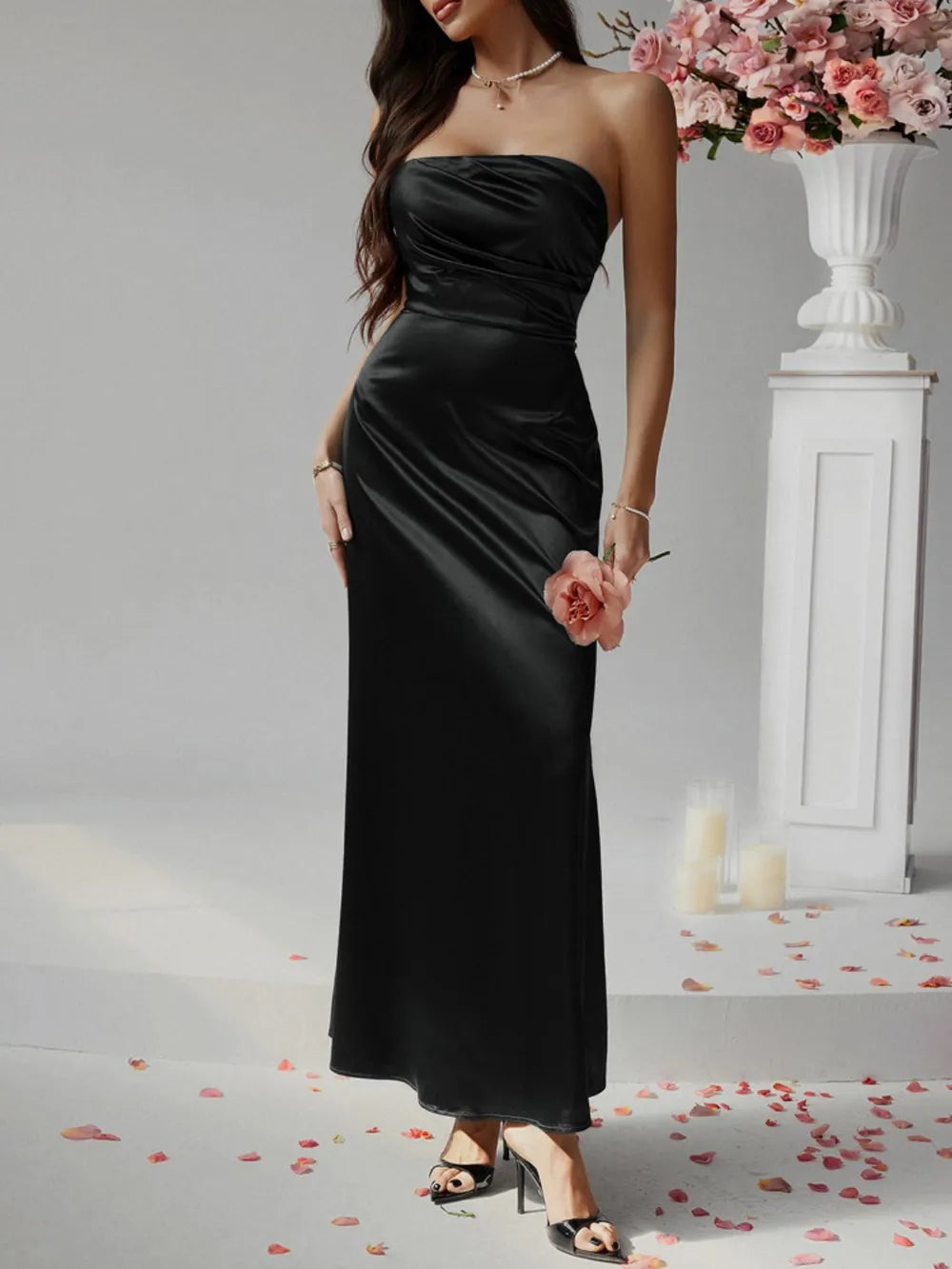 Ruched strapless tube maxi dress, sleeve detail