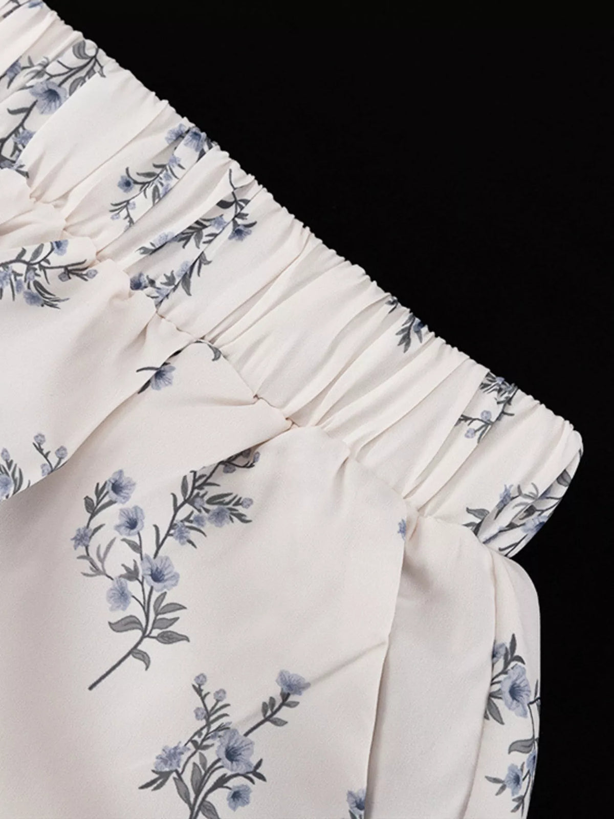 Floral Balloon Sleeve Top and Shorts Set, view 15