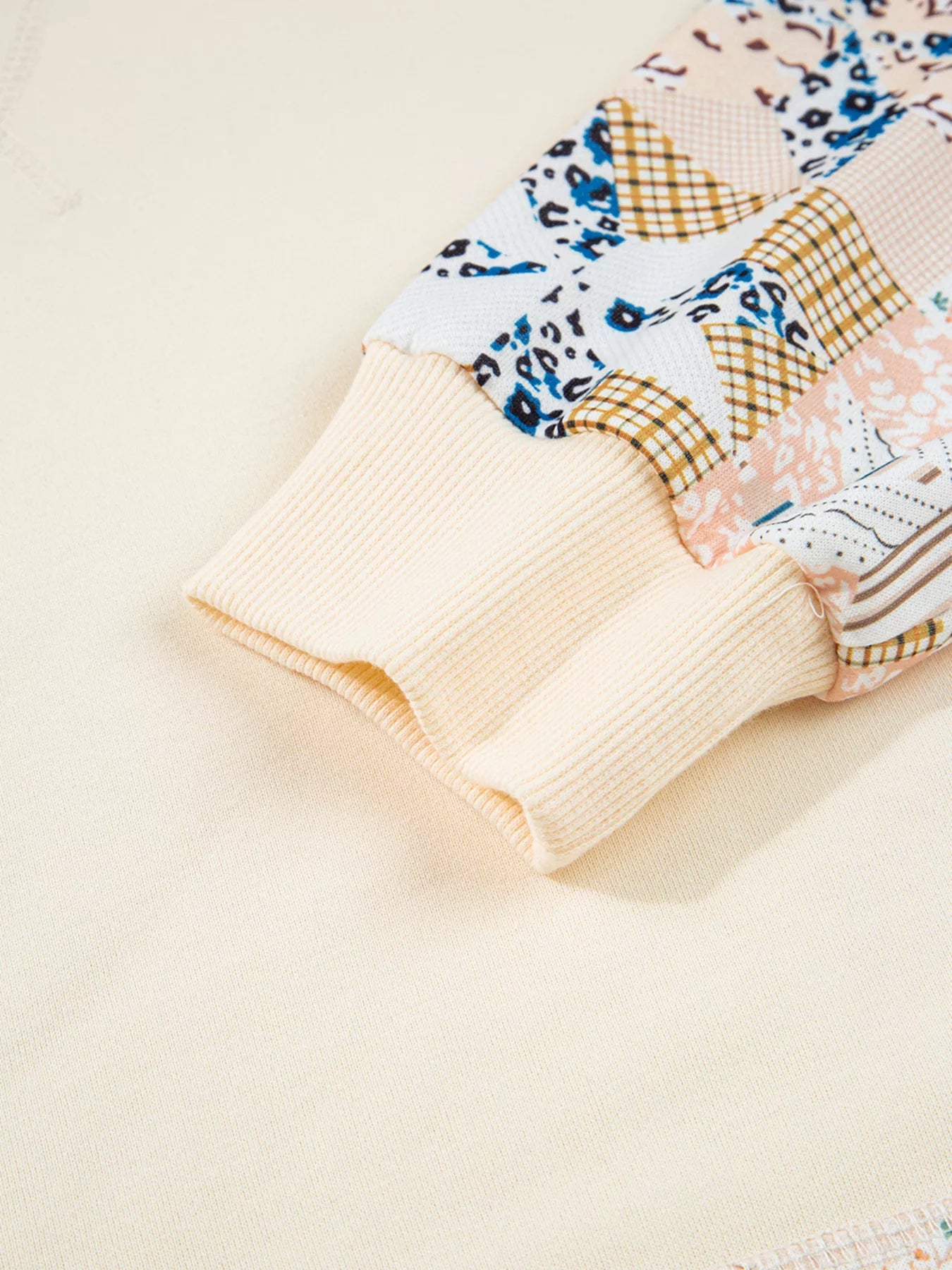 Geo Pattern Patchwork Hoodie with Kangaroo Pocket - Fashorio