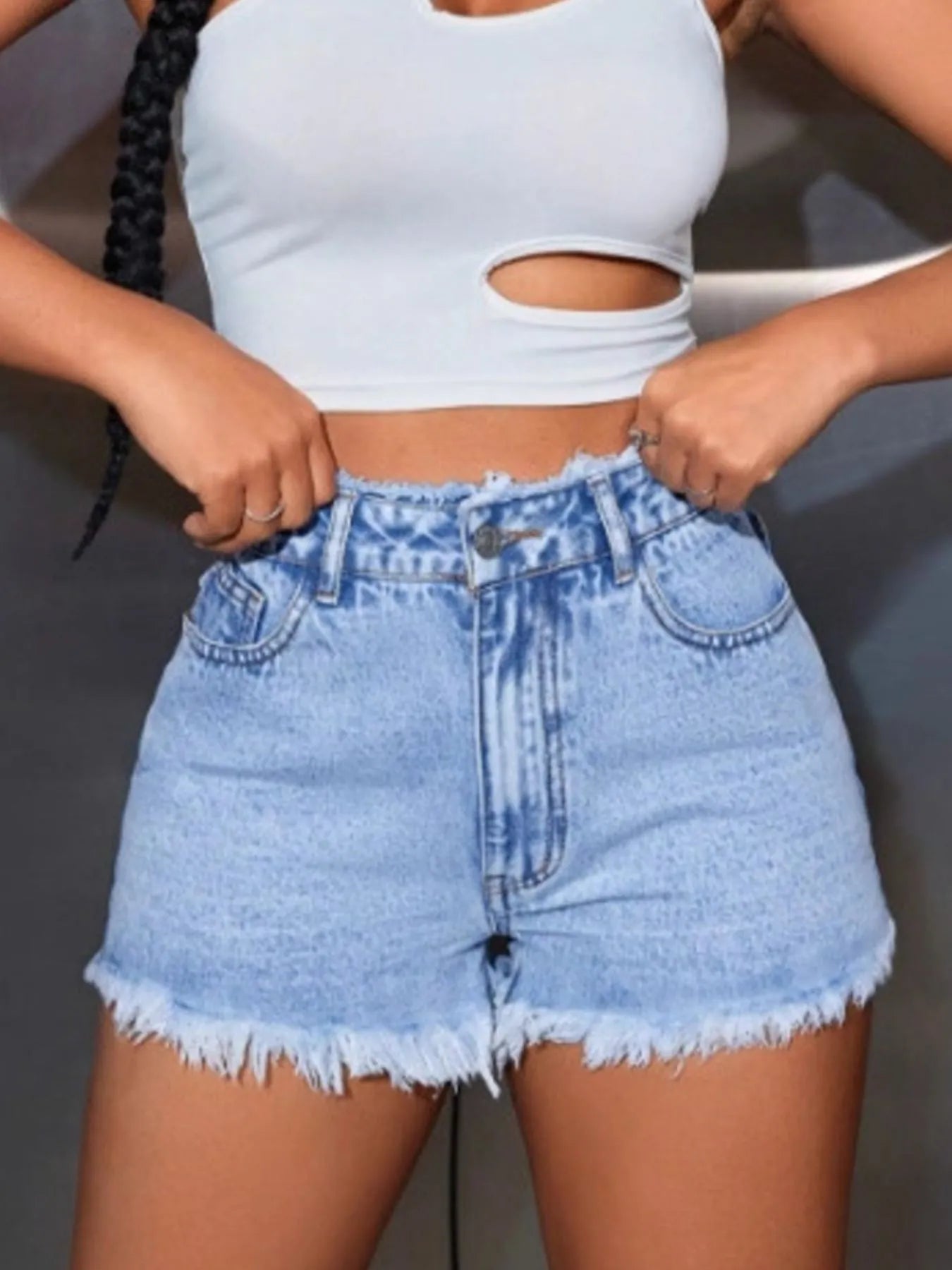 High Waisted Frayed Hem Denim Shorts - Fashorio