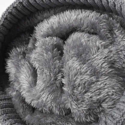 Cable Knit Solid Color Hat with Pompom - Fashorio
