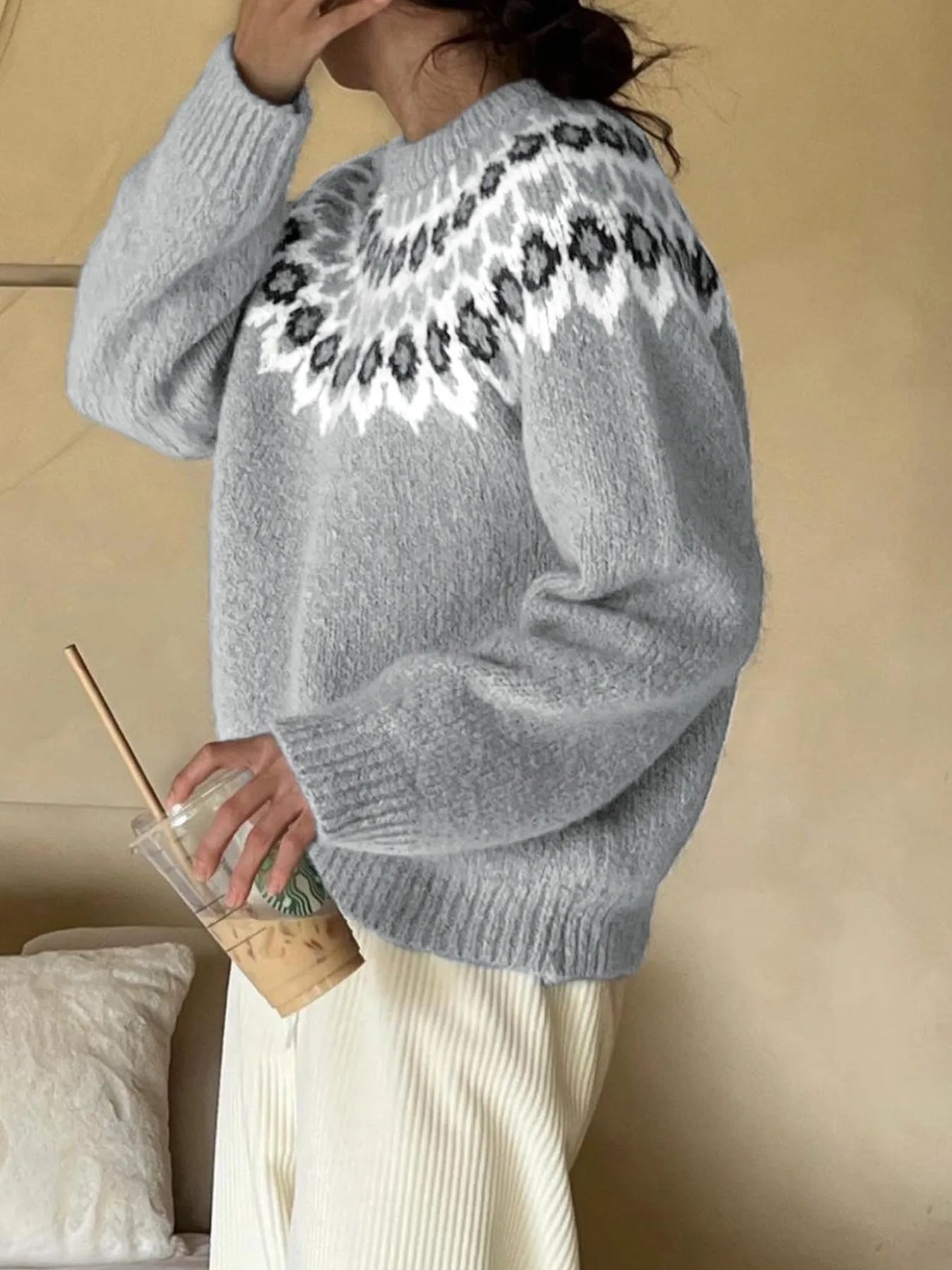 Nordic Fair Isle Pattern Round Neck Sweater - Fashorio
