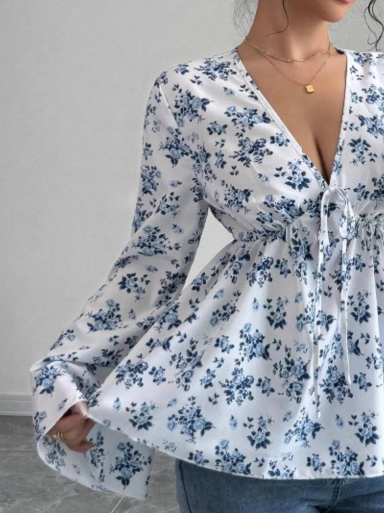 Floral Print V-Neck Long Sleeve Blouse - Fashorio