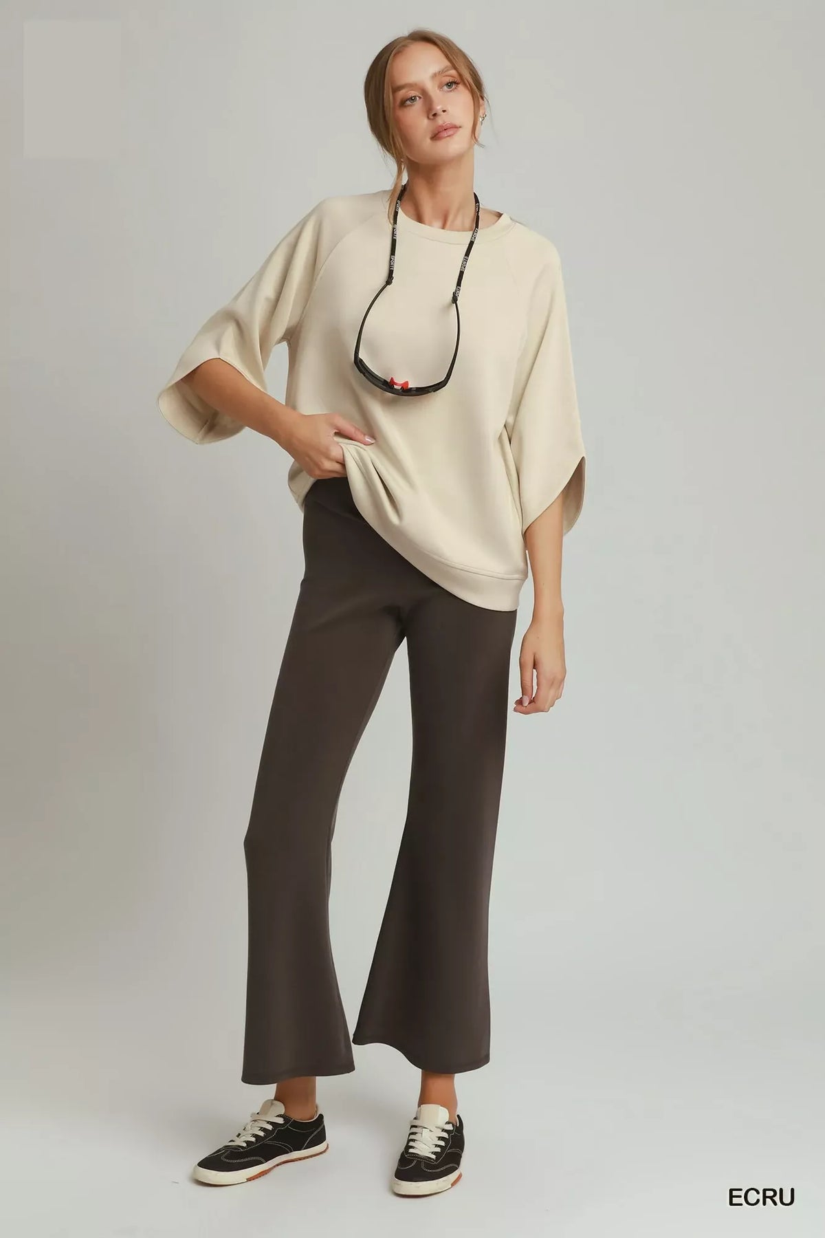 Umgee round hem top back view