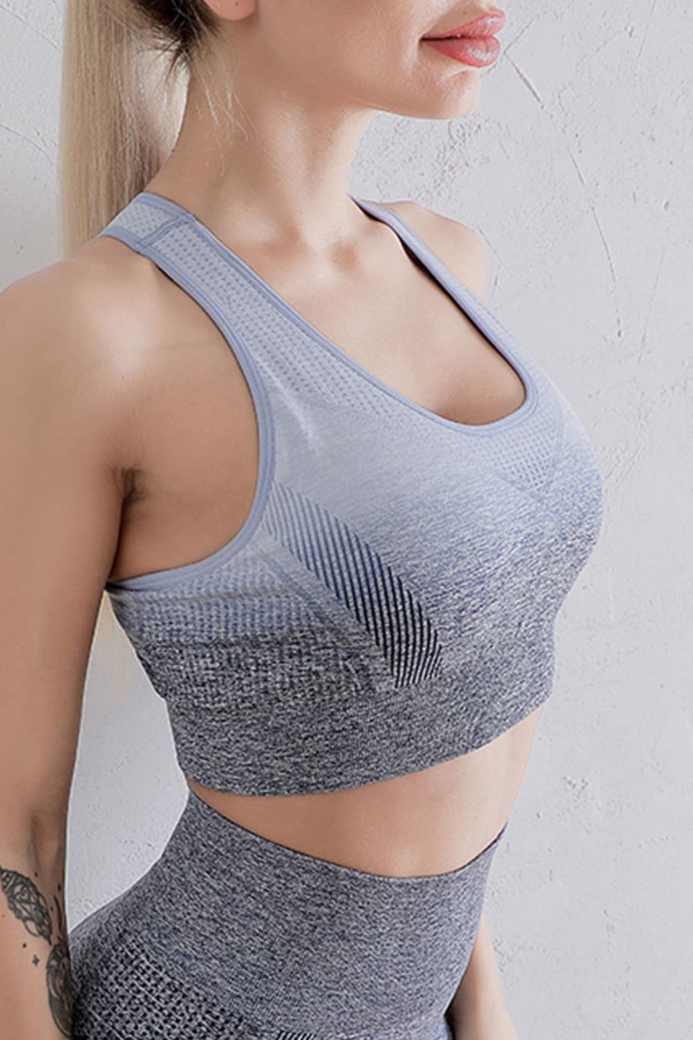 Gradient Racerback Sports Bra Grey Blue - Fashorio