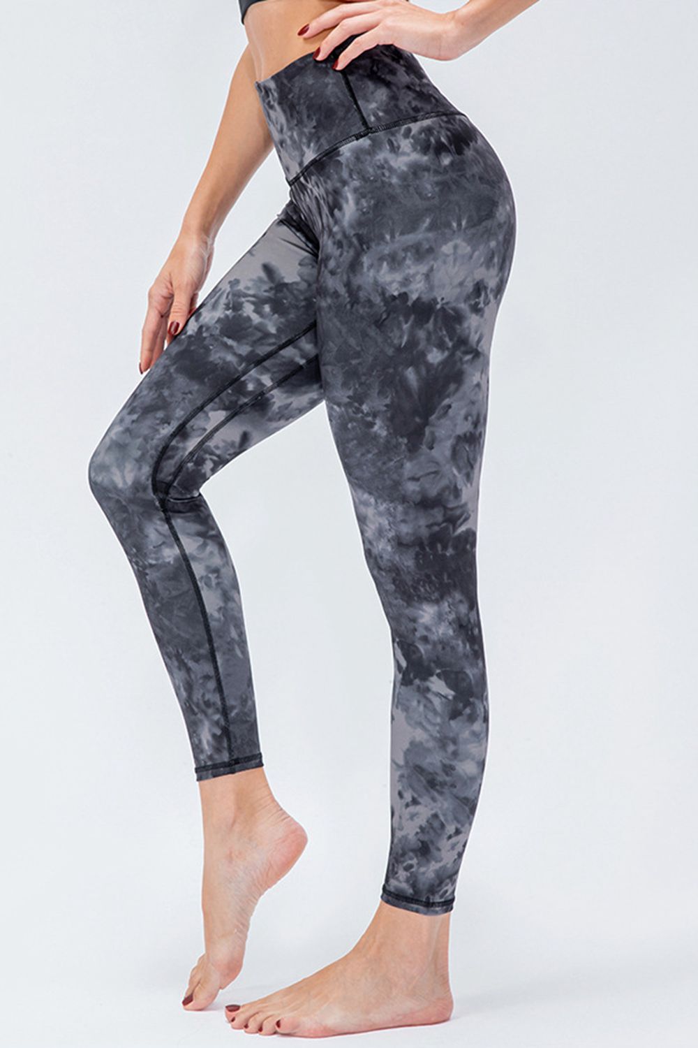 wide waistband slim fit active leggings side view