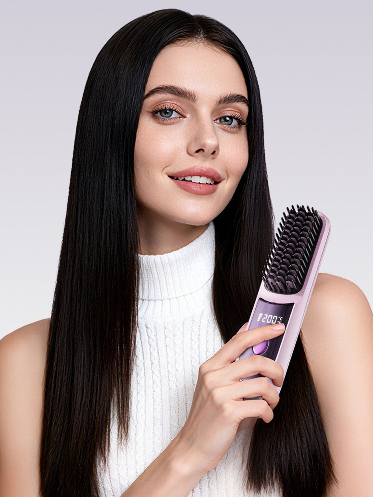 Straightening comb in white