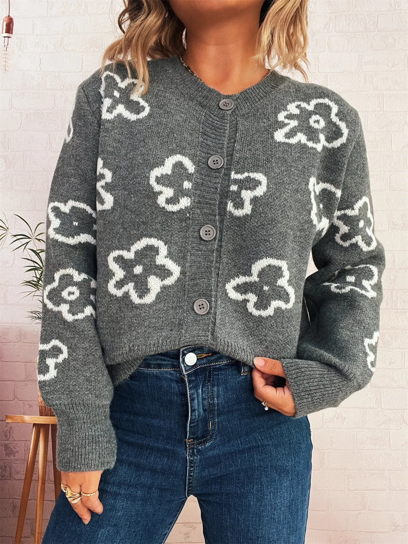Floral Pattern Button-Up Cardigan - Fashorio