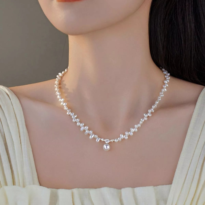 Irregular freshwater pearl pendant necklace front view