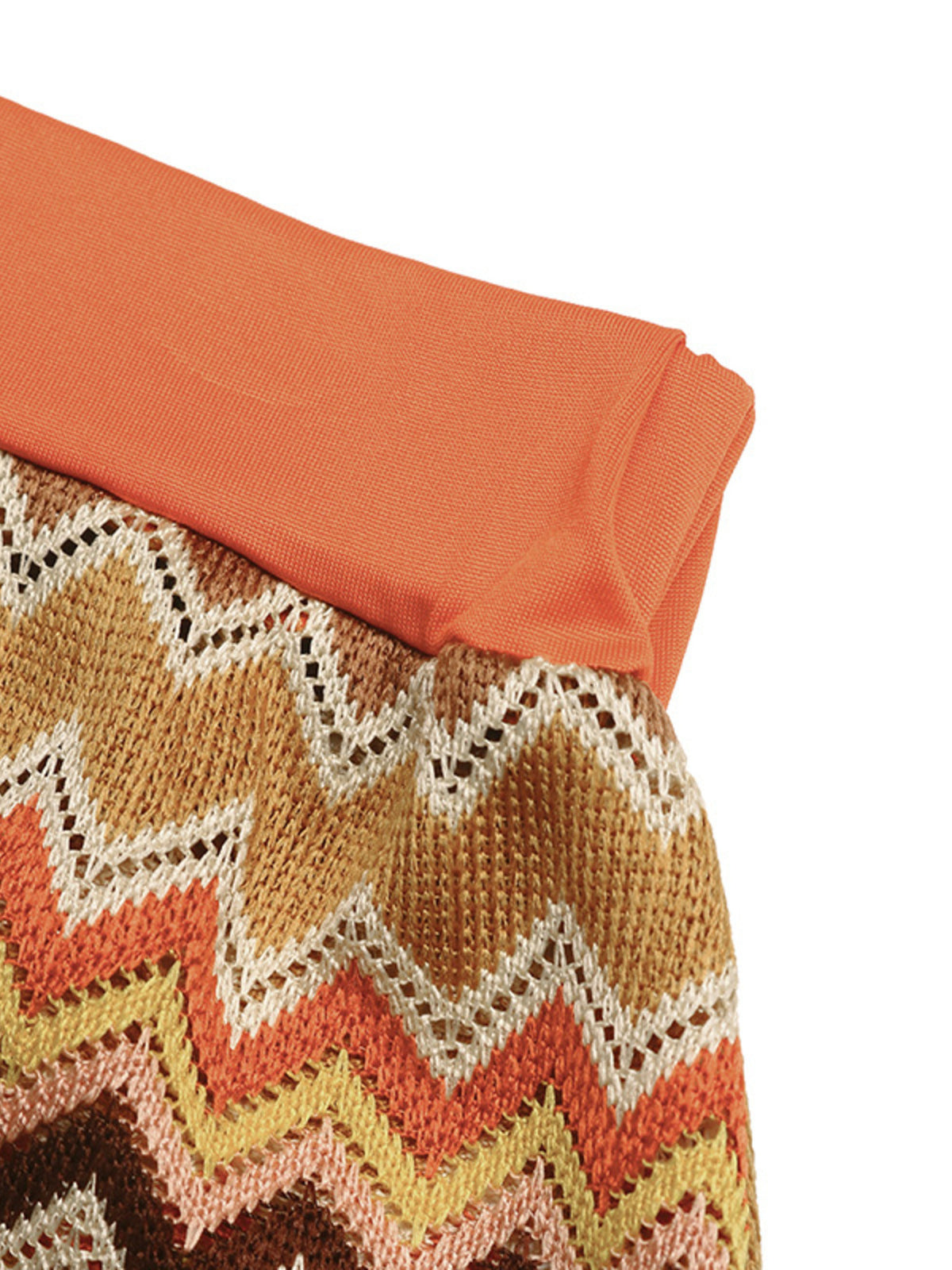 Zigzag knit two piece set detail