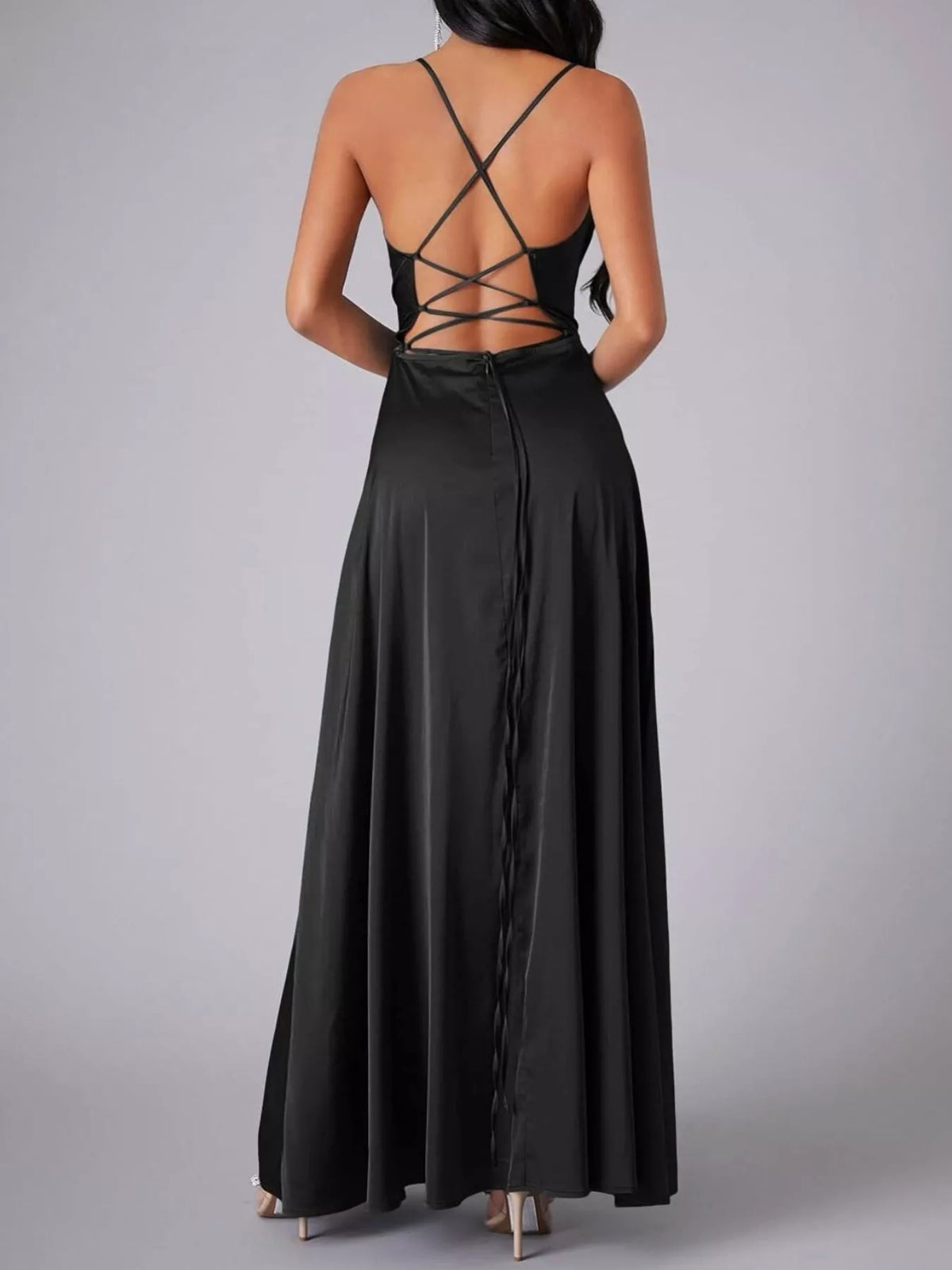 Skirt drape on unlined maxi dress