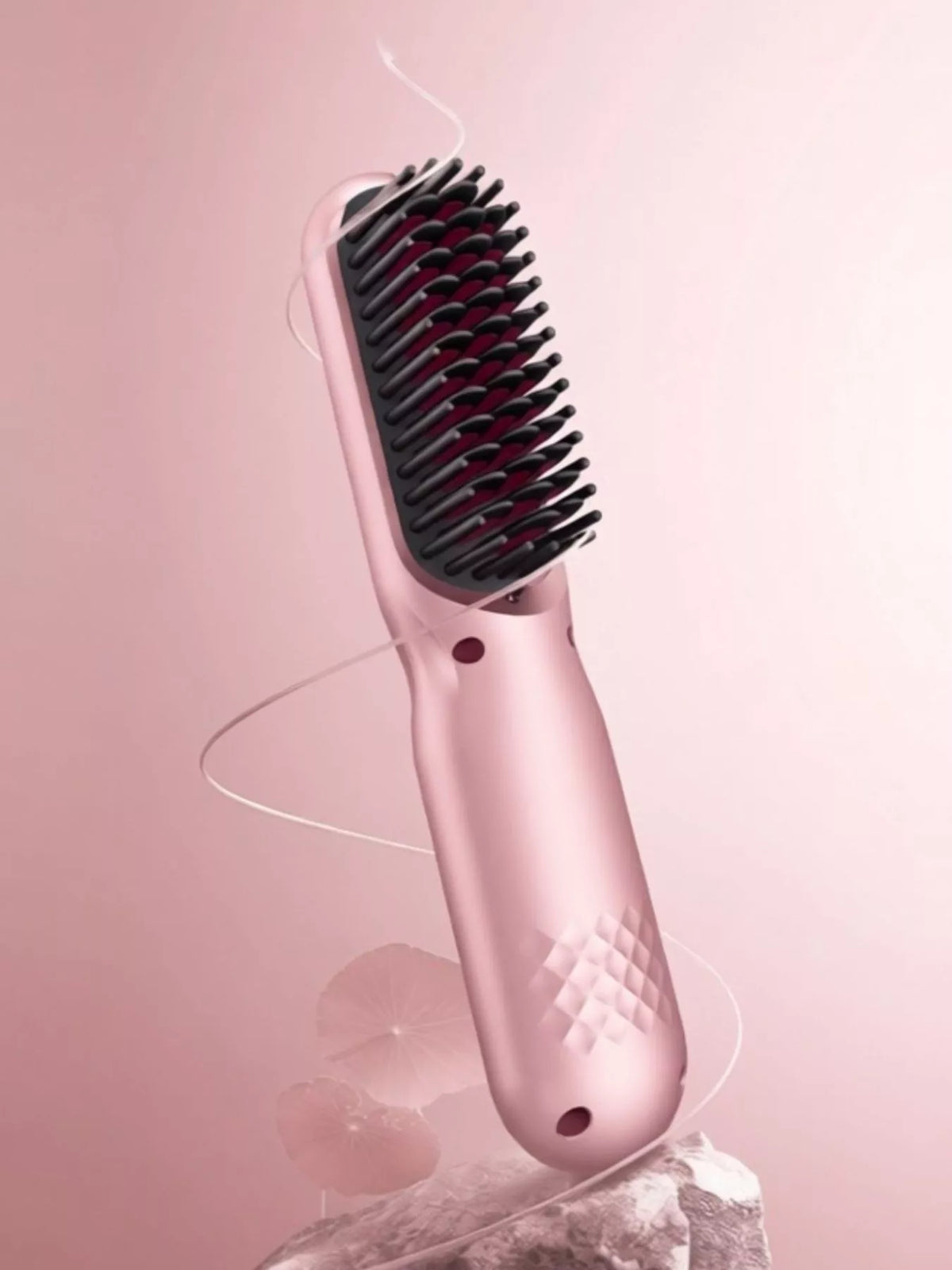 Portable heated straightening comb front view