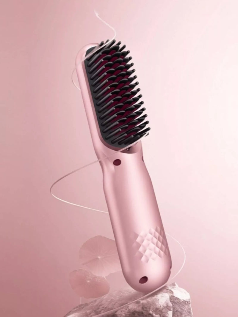 Portable heated straightening comb front view