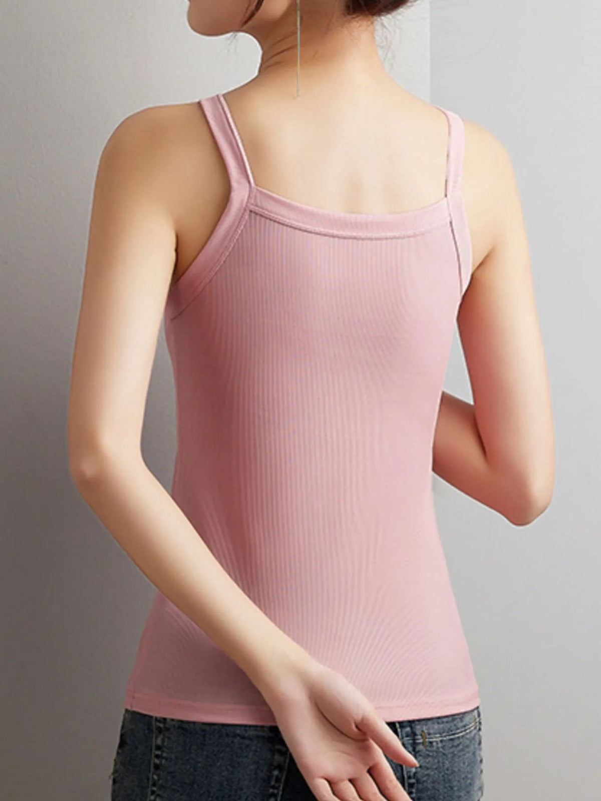 Smooth scoop neck tank top styled casually