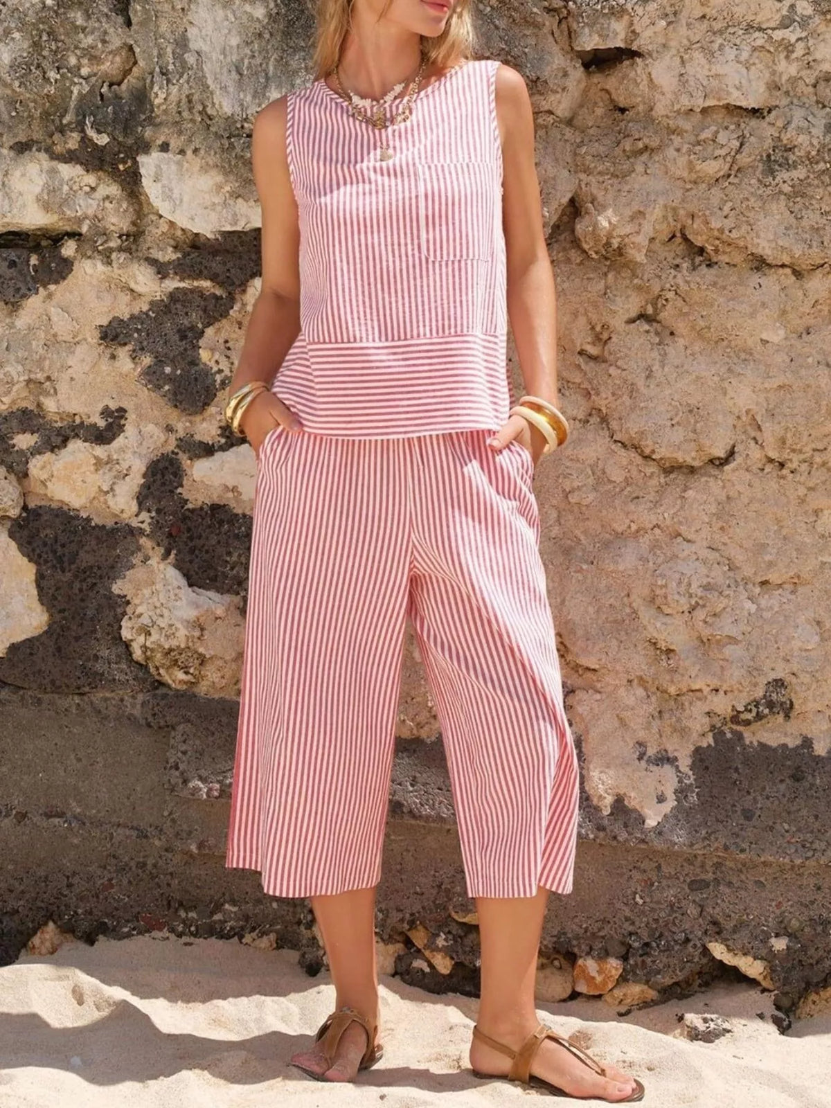 Striped sleeveless top and cropped pants set front view