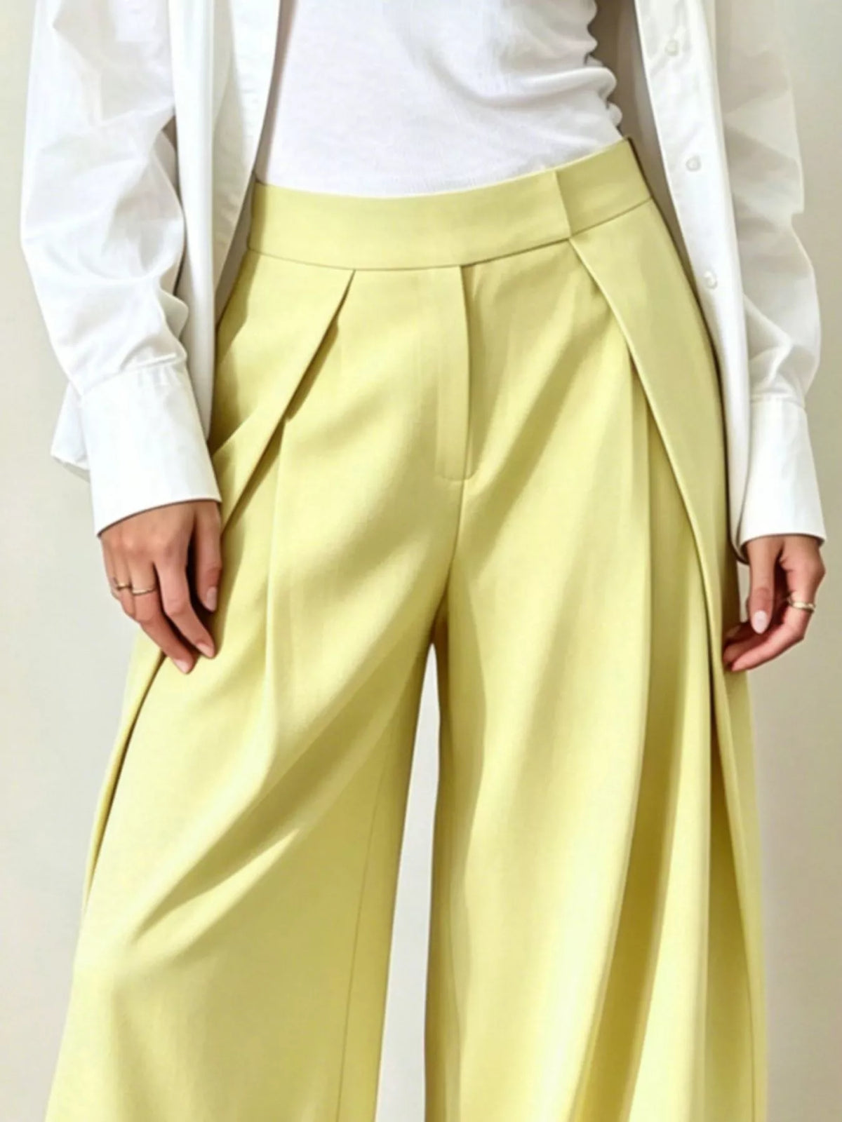 Close view of the polyester fabric on the pants