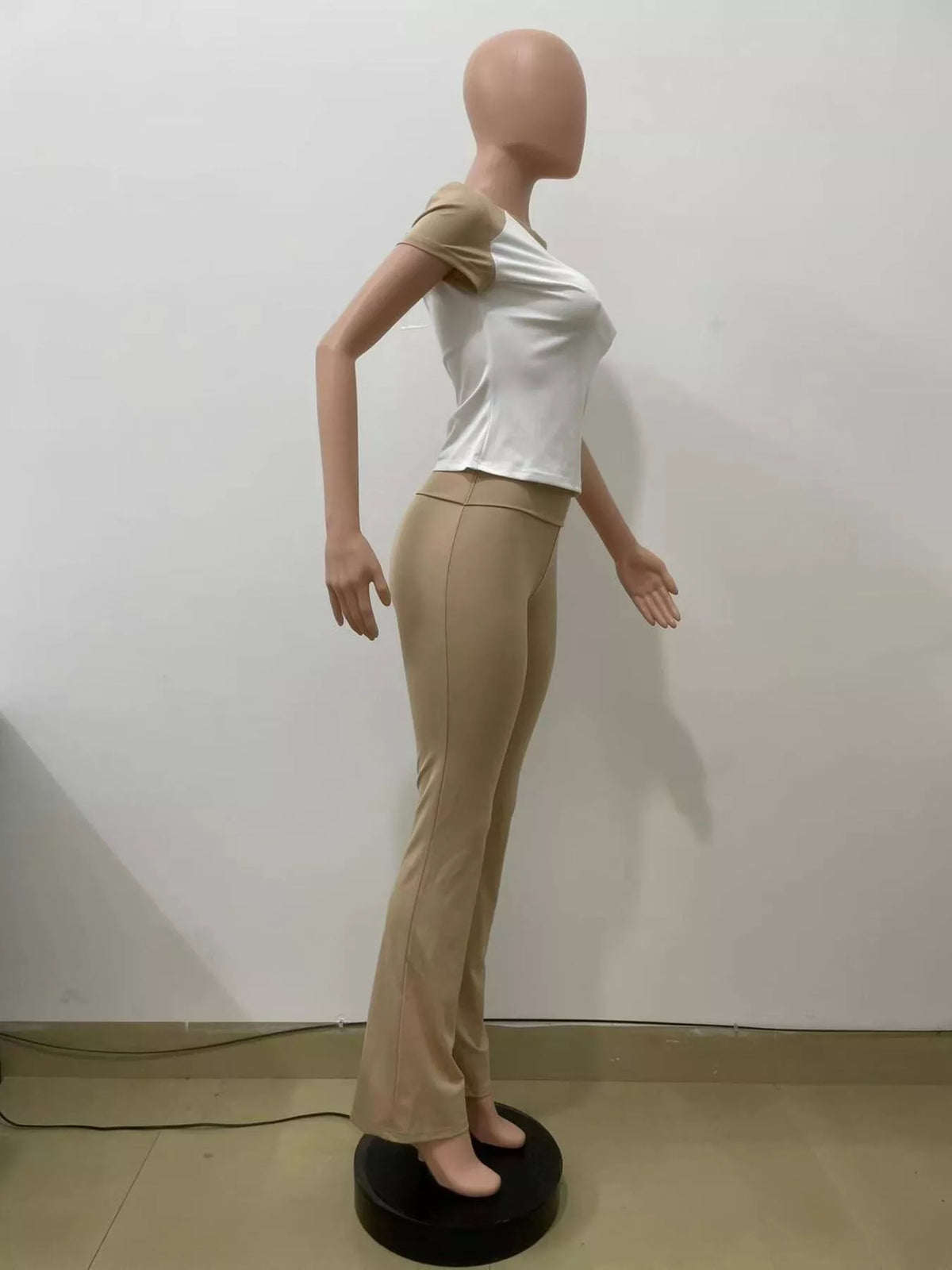 Short sleeve set additional view