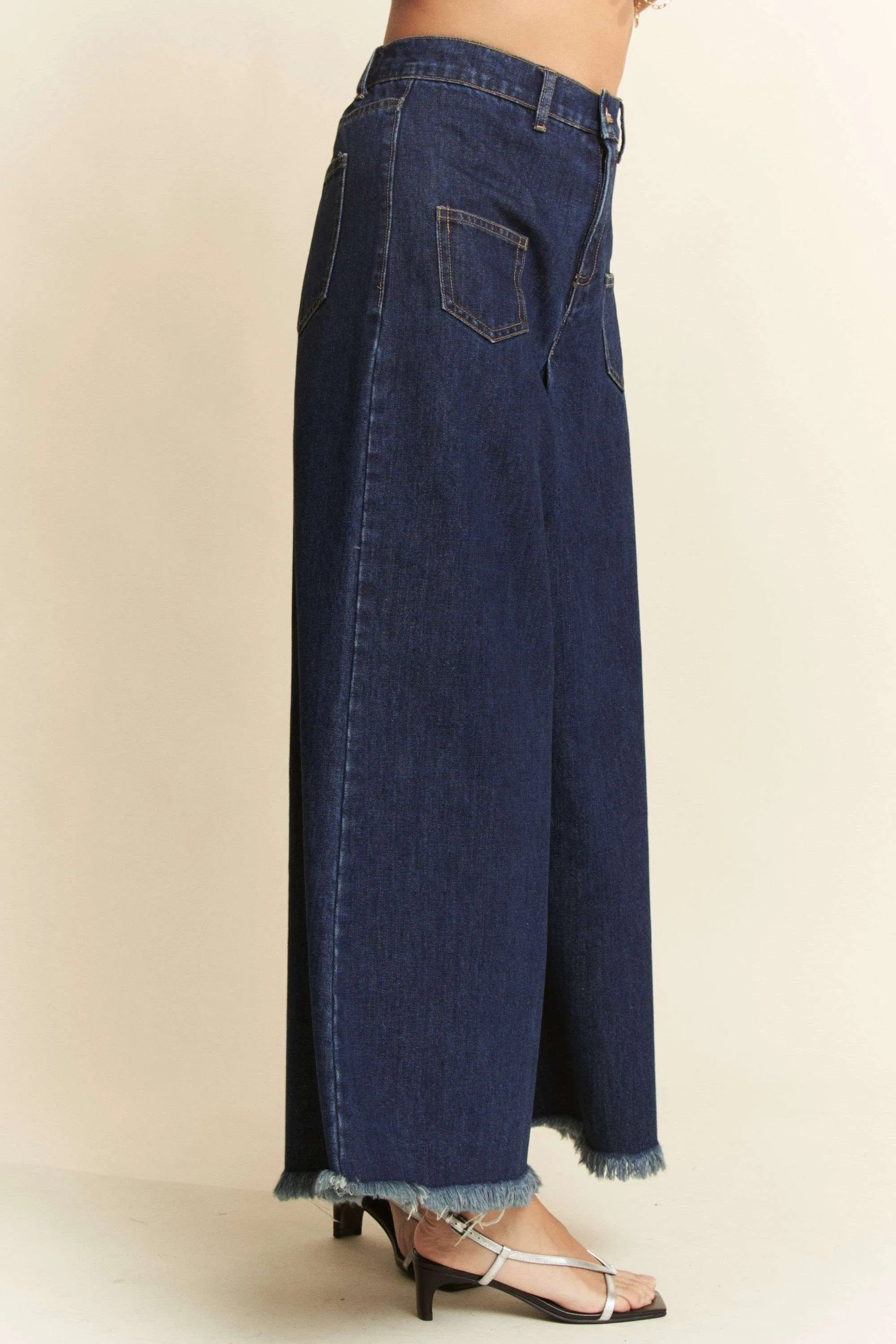 Davi & Dani Patch Pocket Wide Leg Culotte Jeans - Fashorio