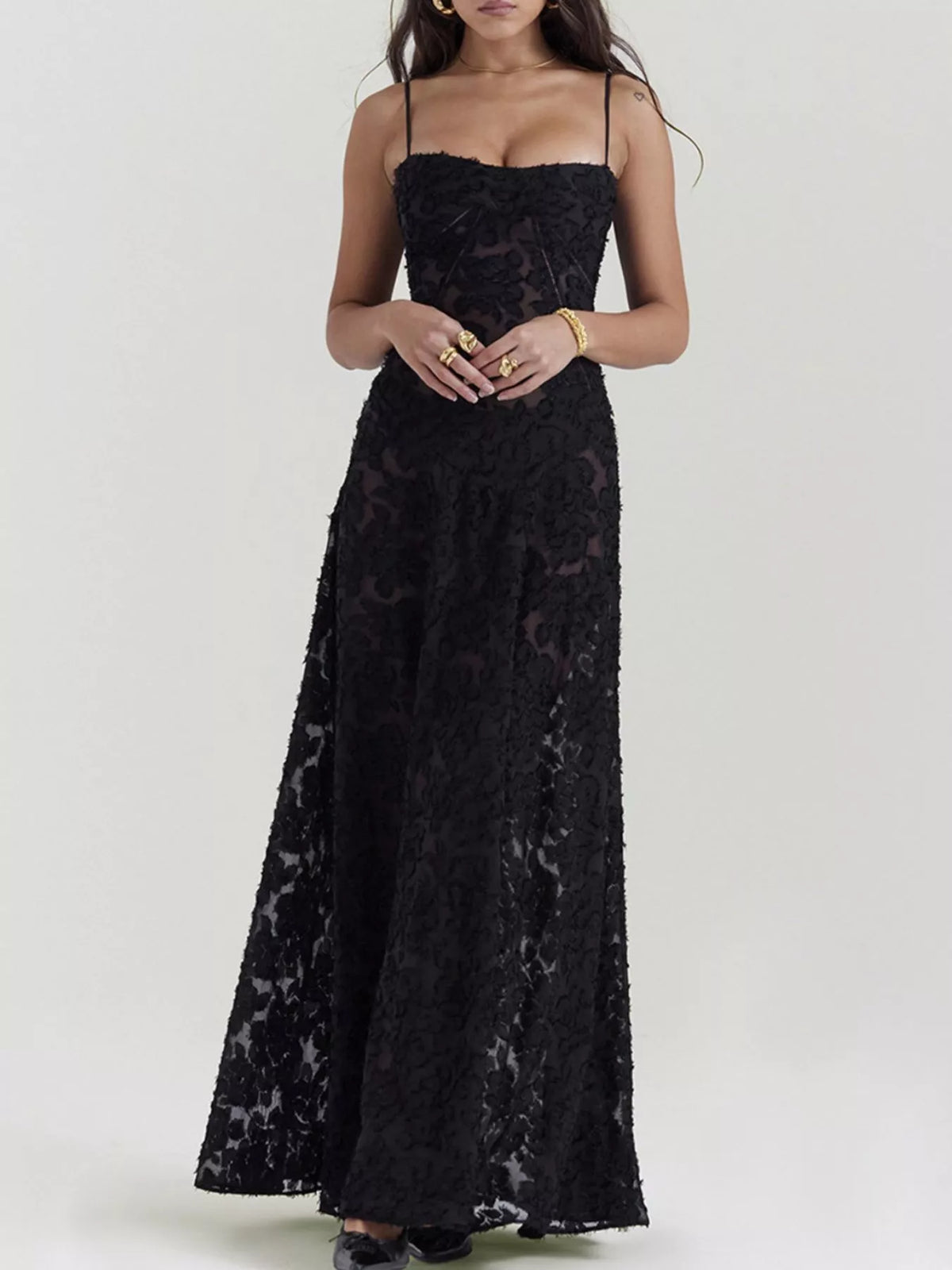 Lace detail on maxi dress bodice