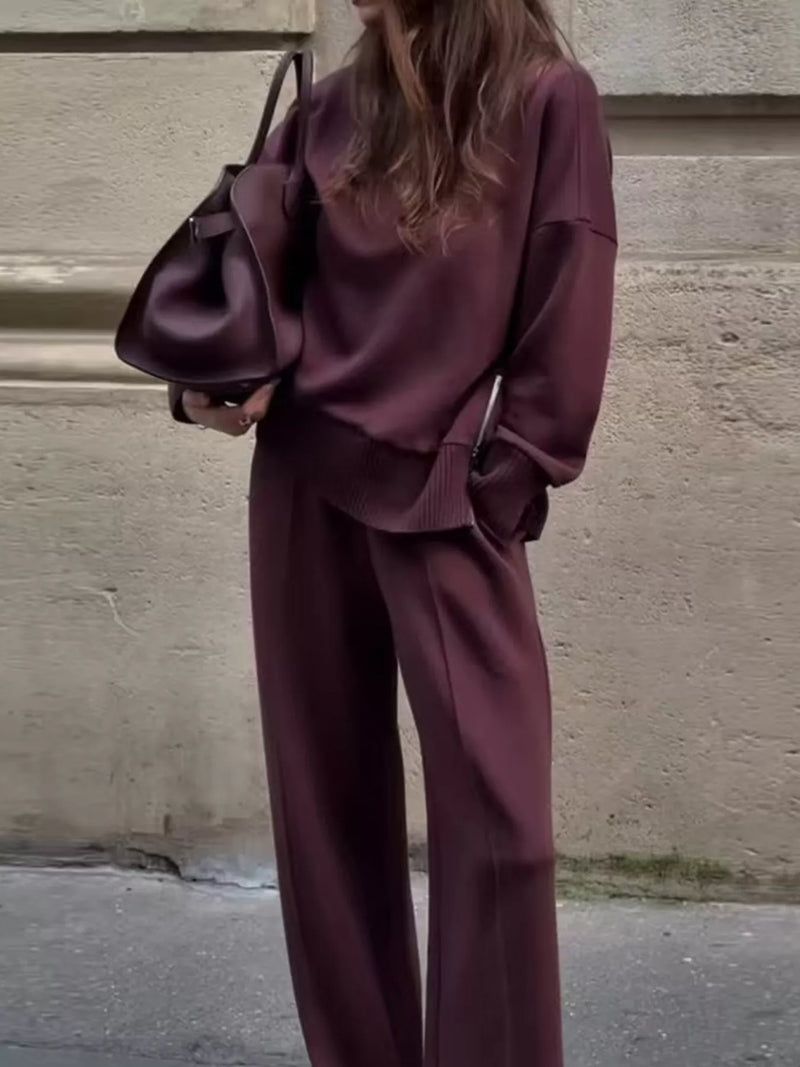 Turtleneck side zipper sweatshirt and pants set front view