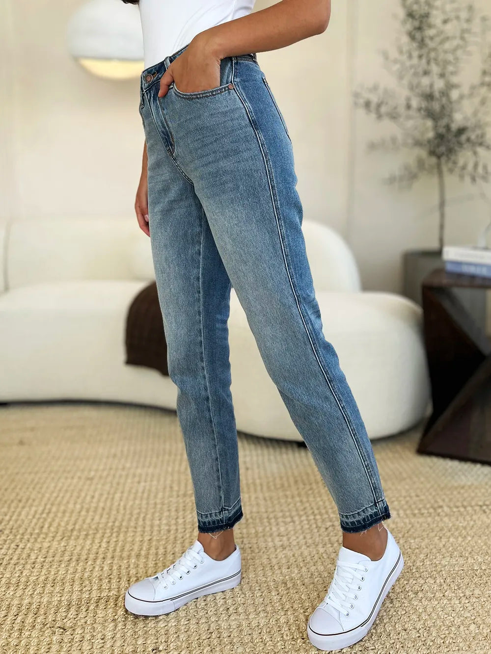 Judy Blue Full Size Mid Rise Rigid Magic Release Hem Jeans - Fashorio