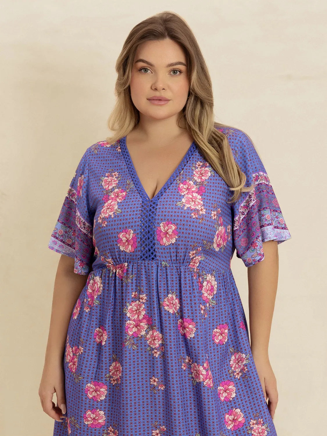 blue purple plus size printed v neck flutter sleeve dress side view