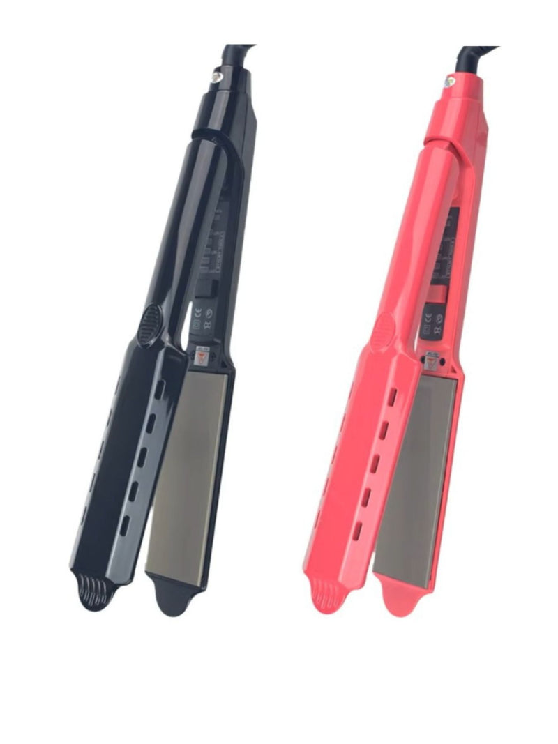 Fast heating hair straightener in black