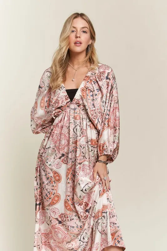 Floral Print V Neck Batwing Sleeve Dress in Blush on model