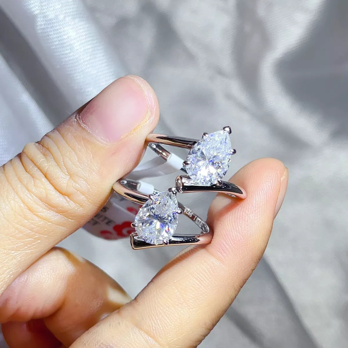 Side profile of the sterling silver band