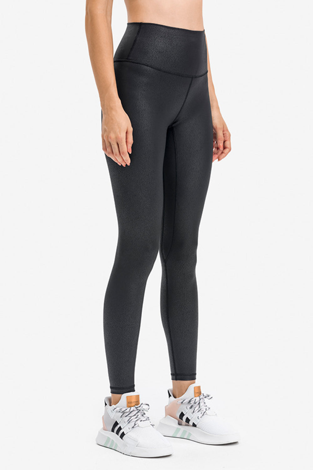 Sports leggings in black