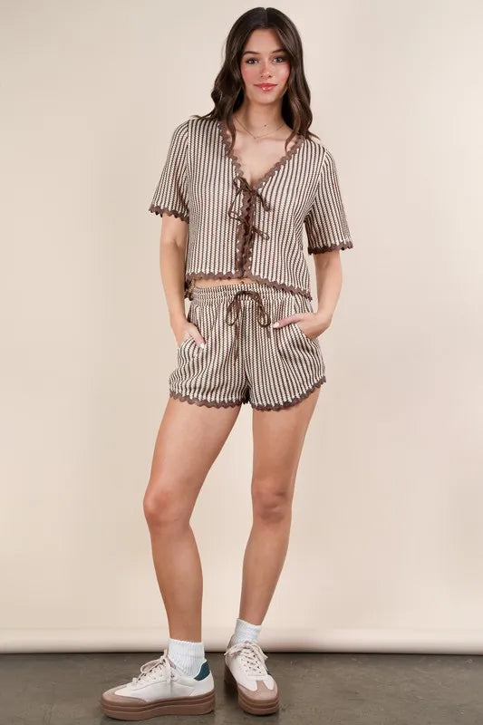VERY J Wave Trim Detail Knit Top & Shorts Set - Fashorio