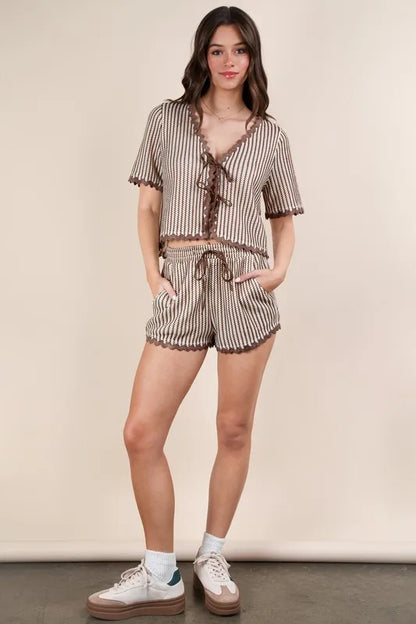 VERY J Wave Trim Detail Knit Top & Shorts Set - Fashorio
