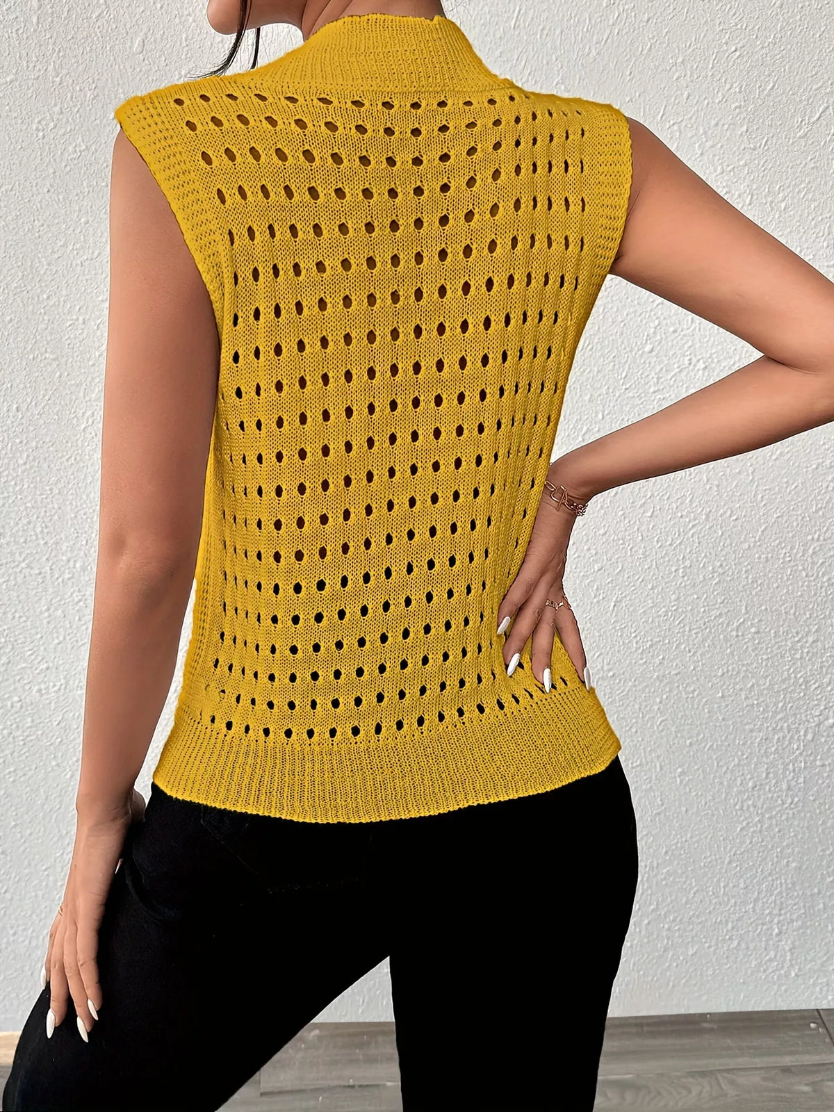Openwork round neck knit tank neckline detail