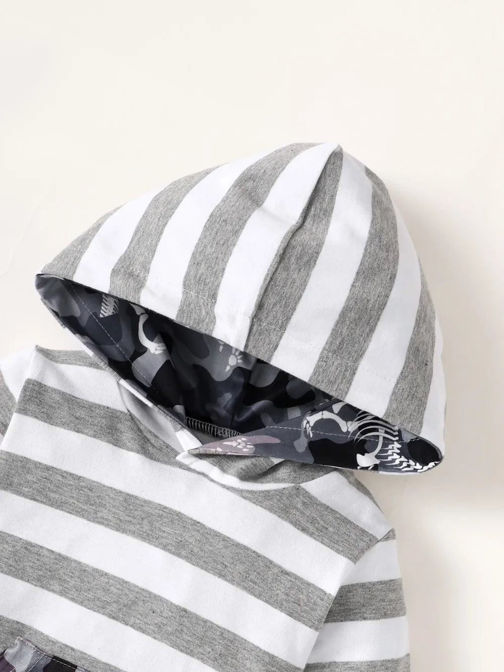 Children's Striped Hooded Bodysuit and Camouflage Pants Set - Fashorio