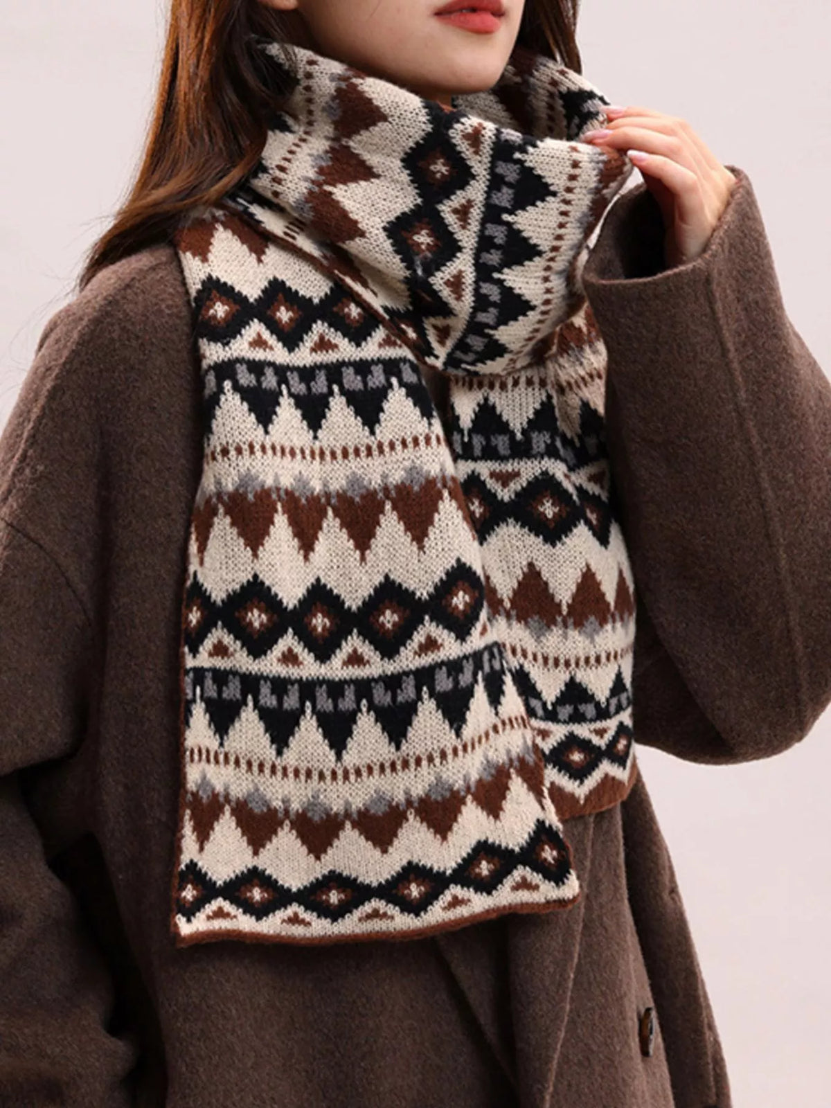 Detail of the knit and geometric design of the scarf