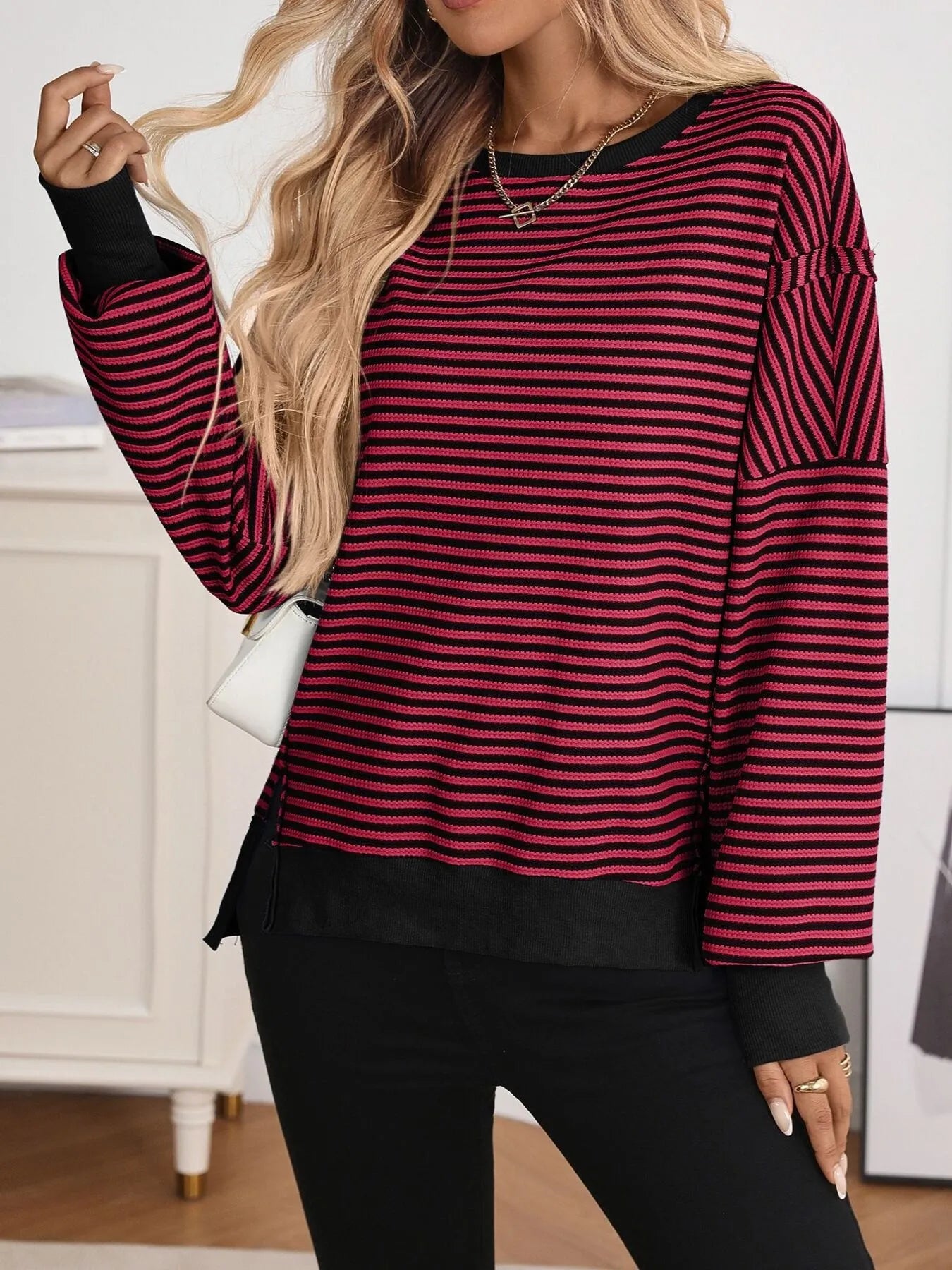 Exposed Seam Striped Contrast Sweatshirt - Fashorio