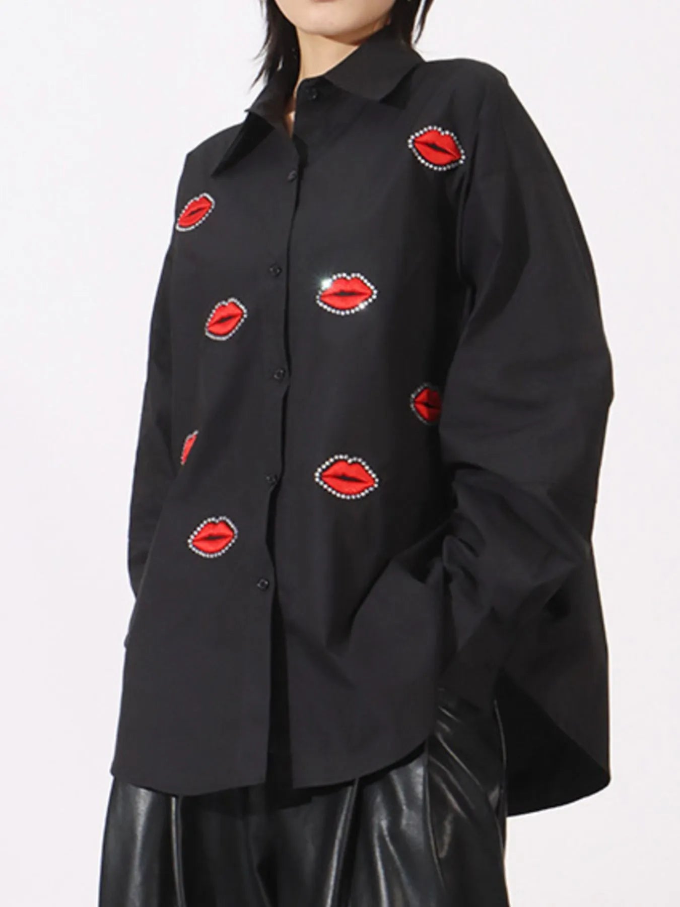 Lips Button Up Long Sleeve Shirt Black One size fits all - Fashorio