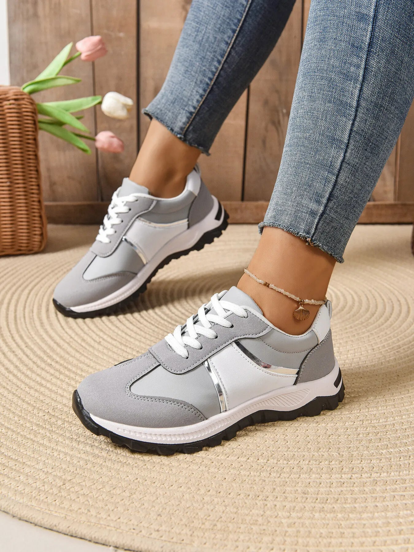 Contrast Lace Up Sneakers - Fashorio