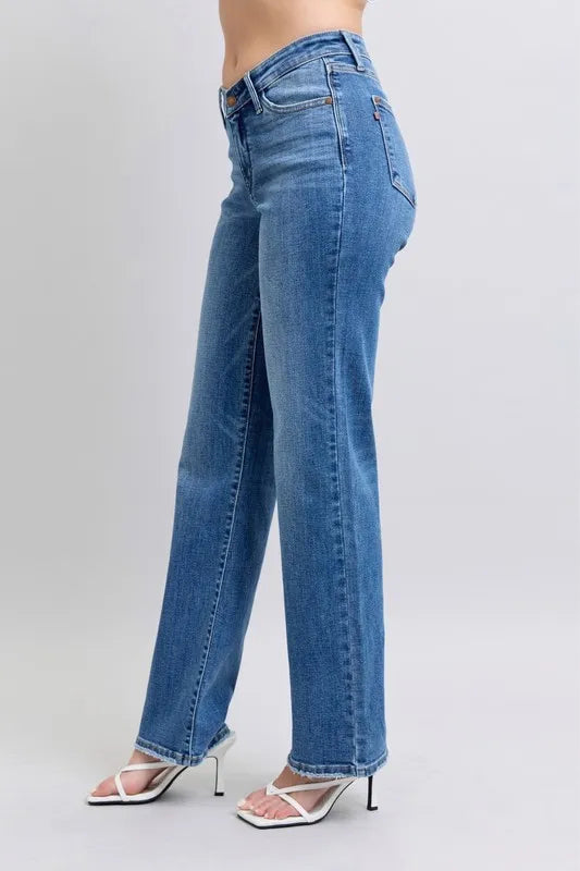 Judy Blue Full Size High Waist V-Front Vintage Wash Straight Jeans Plus Size - Fashorio