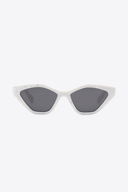 Cat Eye Polycarbonate Sunglasses - Fashorio