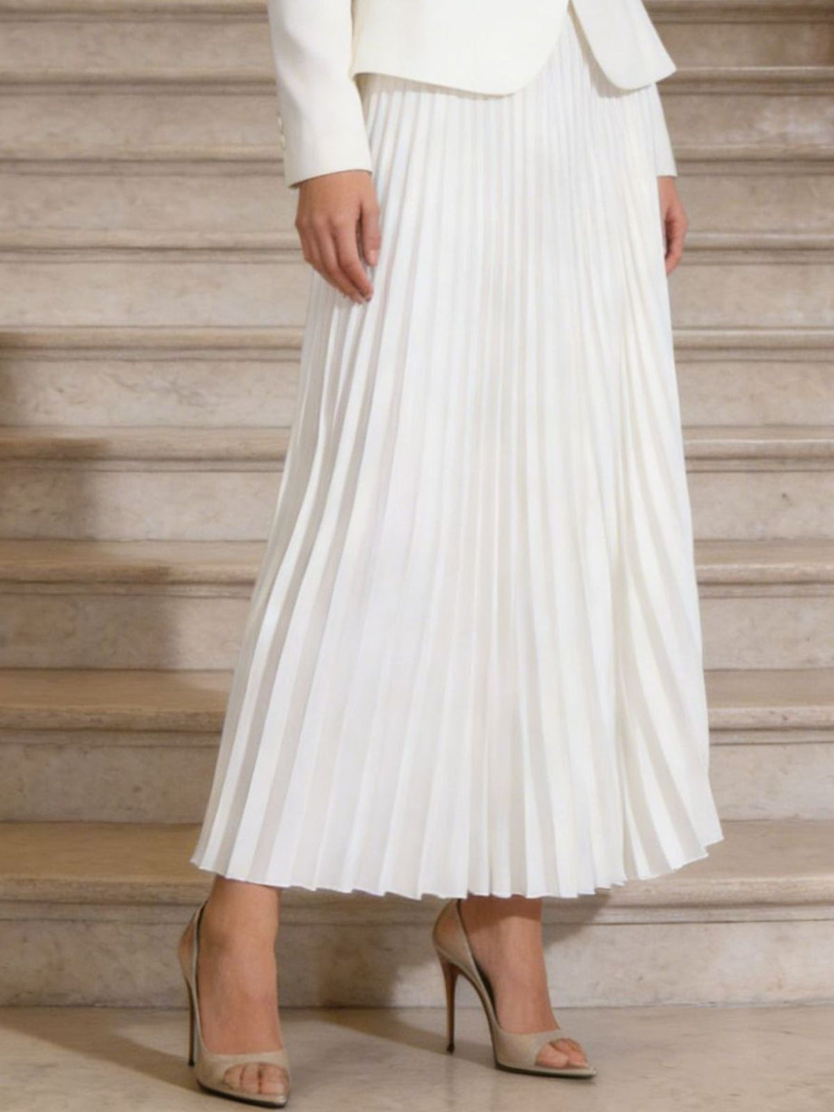 Pleated skirt detail of two piece set