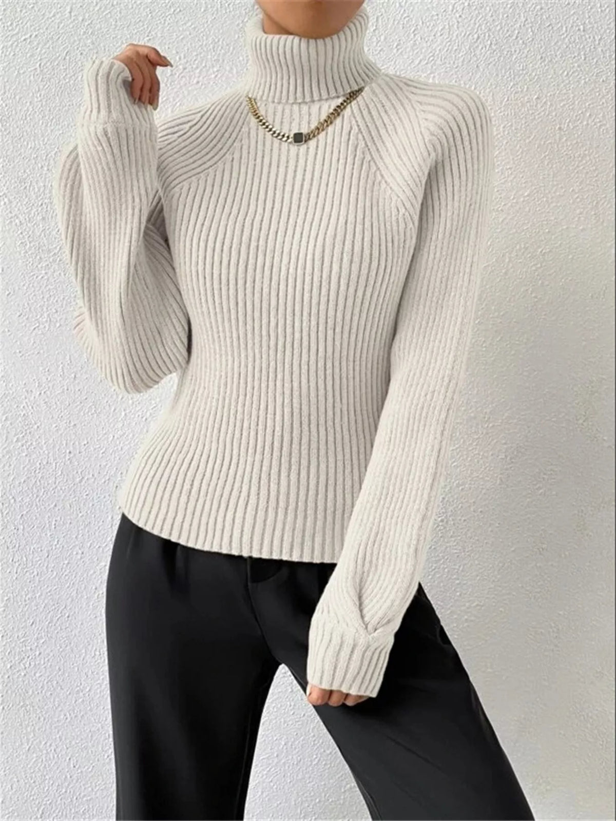 Soft ribbed pullover full styling