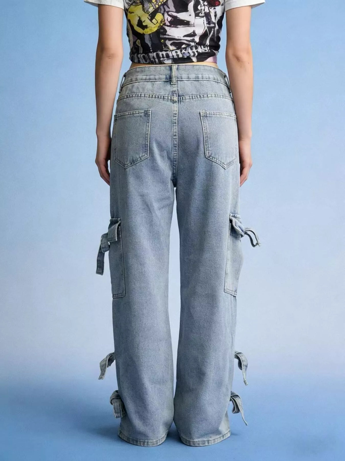 Bow jeans angled view