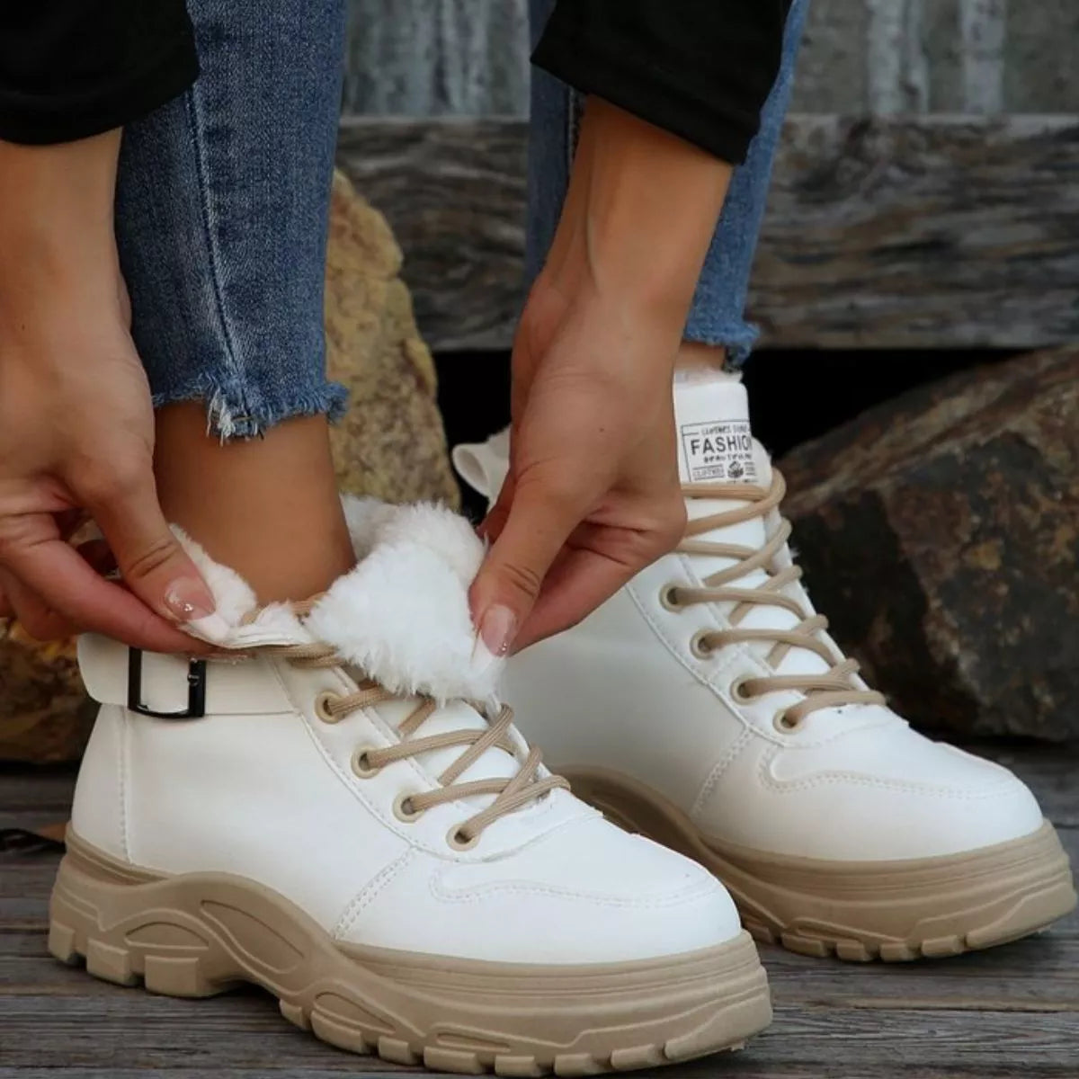 Warm lined buckle ankle boots heel detail