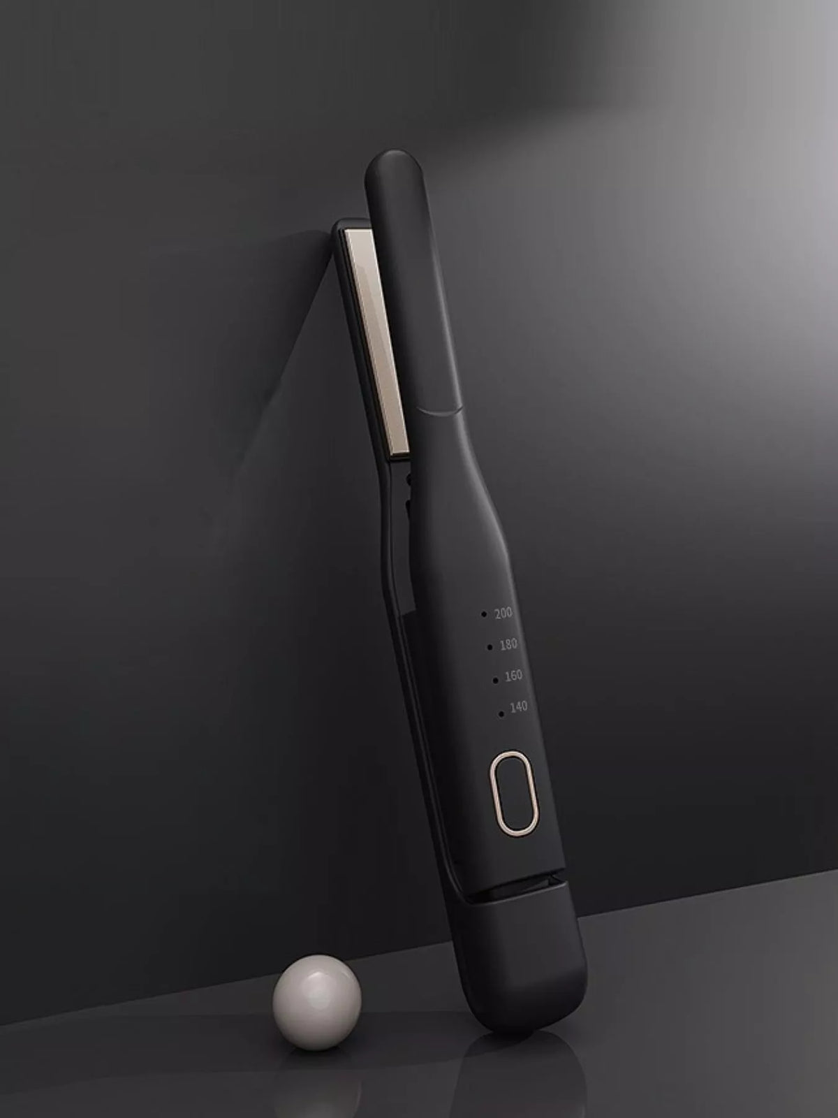 Straightener temperature display detail
