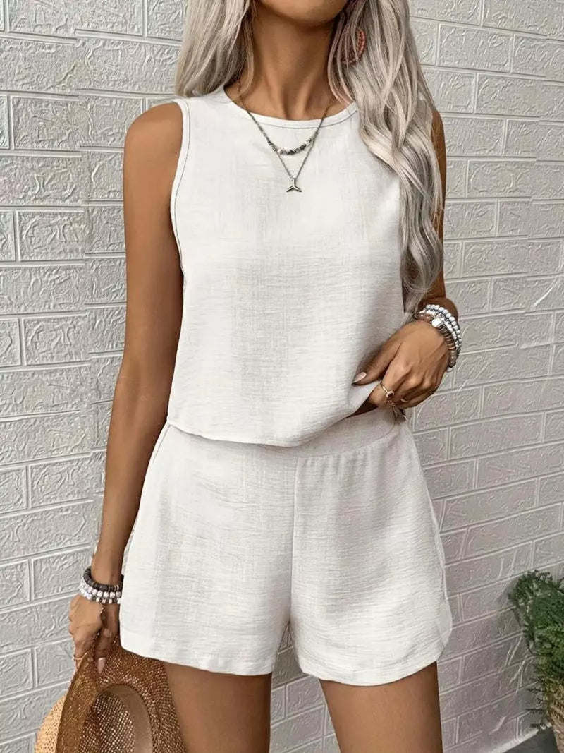 Round neck tank top and shorts set front view