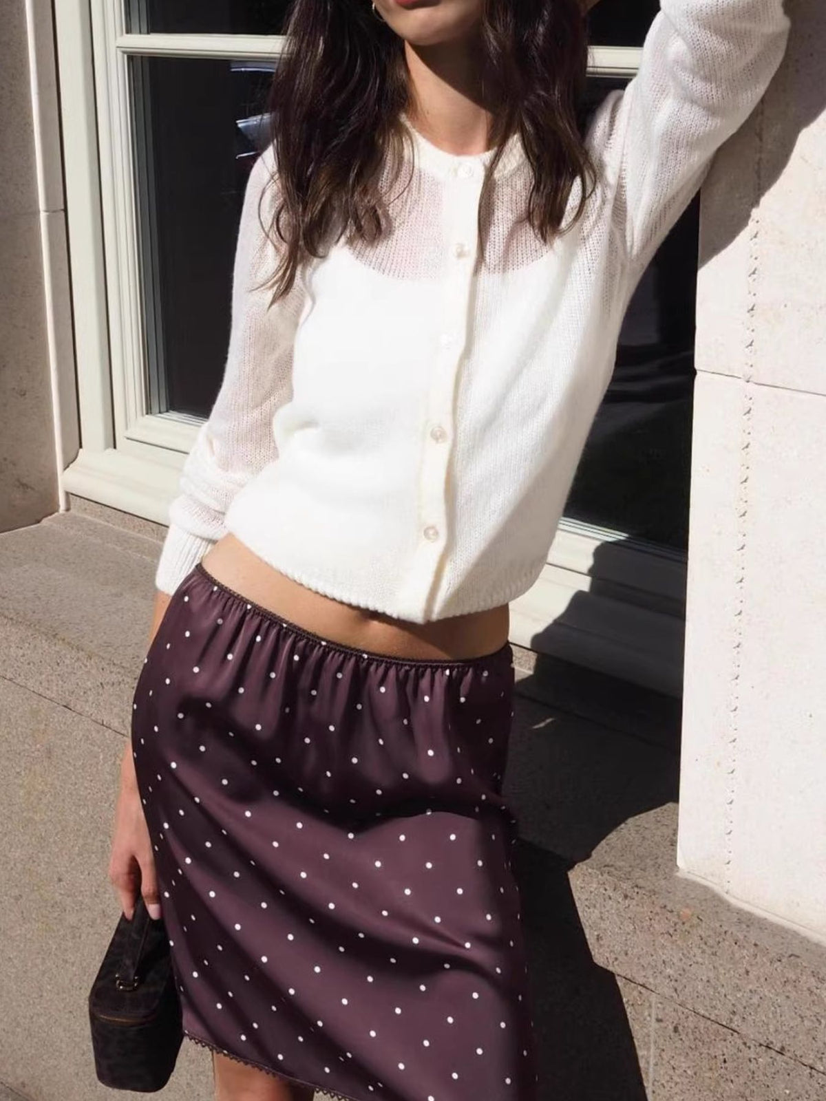 Long sleeve cardigan styled look
